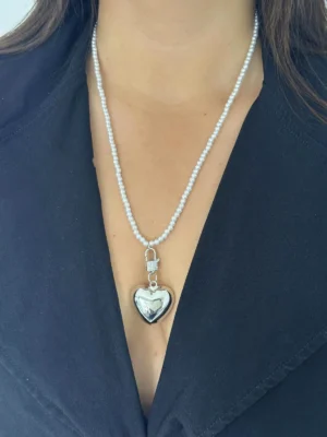 COLLAR PERLA CORAZÓN PLATEADO