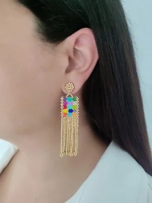 ARETE TEJIDO CUADROS COLOR