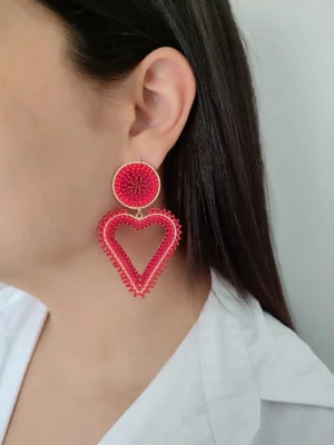 ARETE TEJIDO CORAZÓN ROJO MARCO – 3105