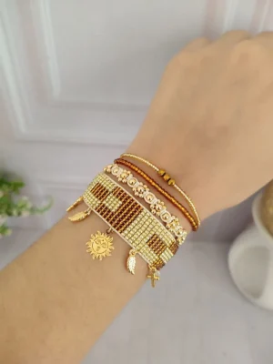 PULSERA TEJIDA BEIGE CUADROS – 4157