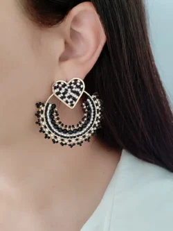 ARETE TEJIDO ABANICO NEGRO