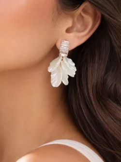 ARETE PÉTALOS NÁCAR