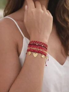 PULSERA TEJIDA ROJA CORAZÓN LOVE